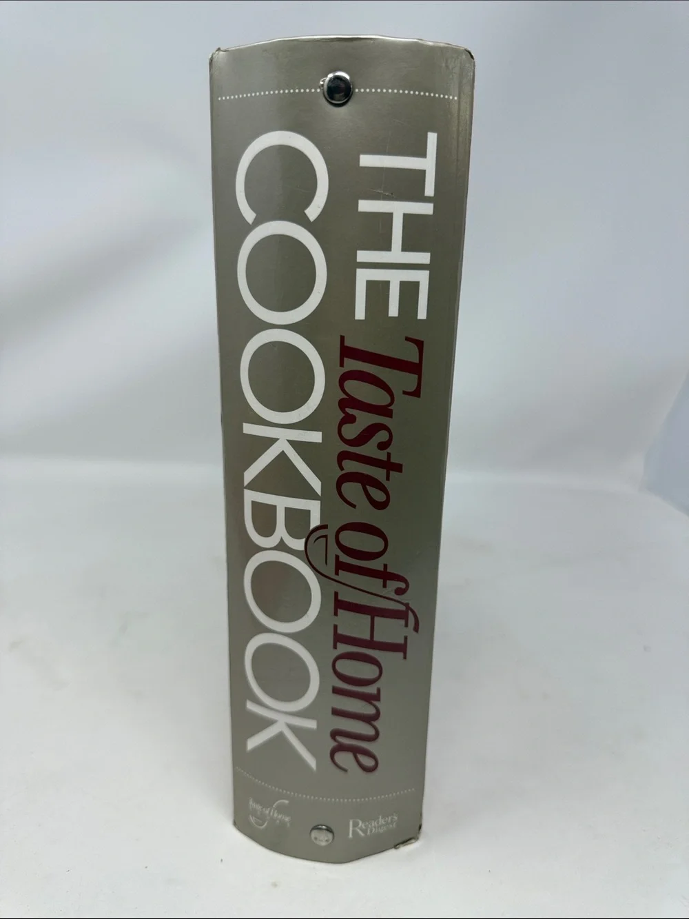 The taste of home cookbook Timeless Recipes Readers Digest Hard Cover Binder